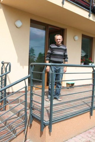 Naturalnie pomagamy – Nowakowie mają już podłogi